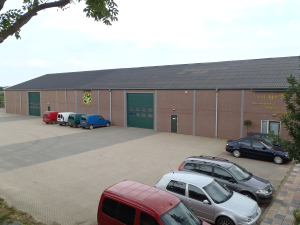 Vooraanzicht bedrijf 2010