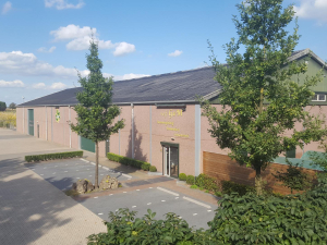 Vooraanzicht bedrijf 2016